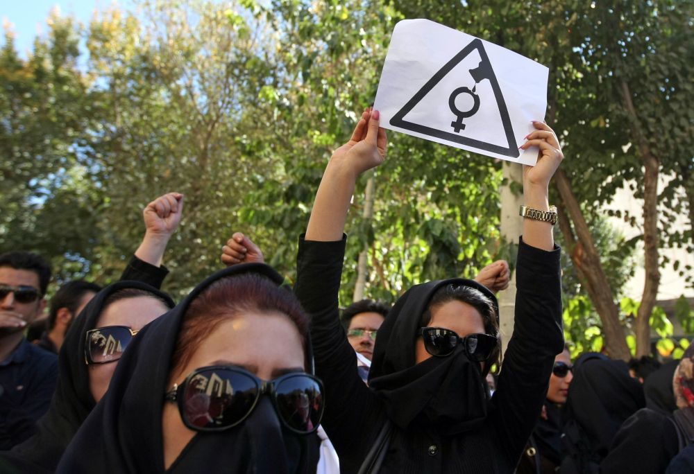 iráni tüntetés (irán, tüntetés, savas támadás)