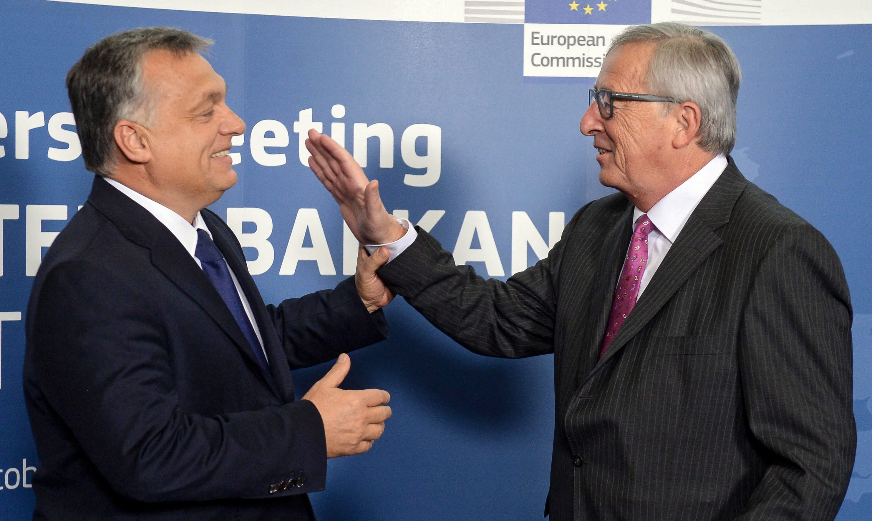 Orbán Viktor miniszterelnököt fogadja Jean-Claude Juncker, az Európai Bizottság elnöke Fotó: MTI/EPA