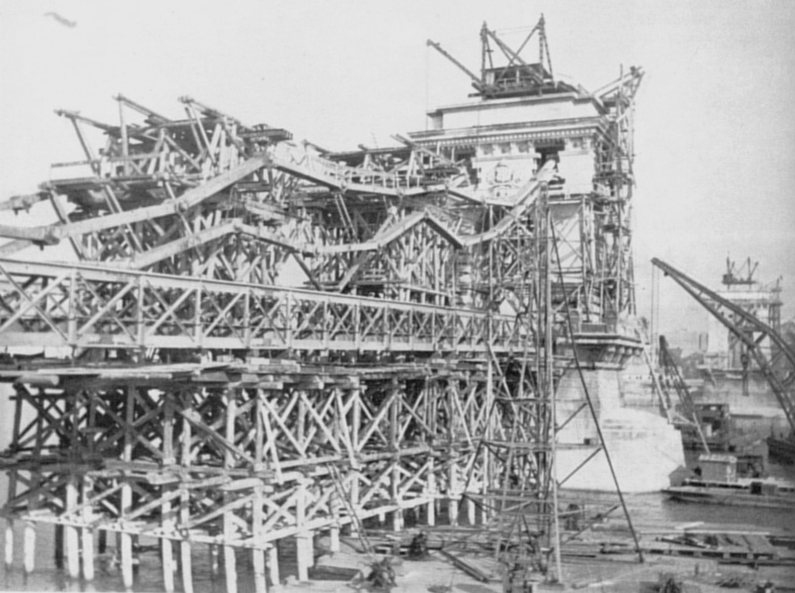 Újjáépítés, 1947