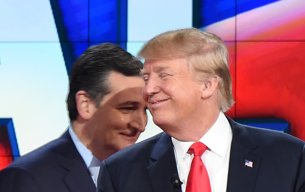 Donald Trump és Ted Cruz a december 15-ei republikánus televíziós vitán, Las Vegasban.