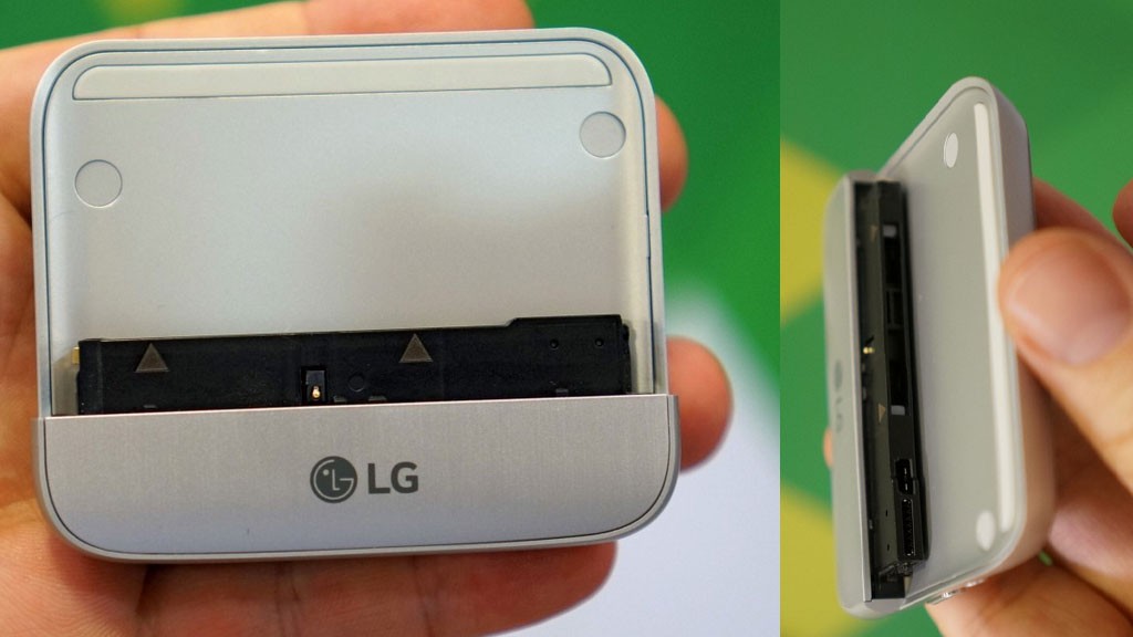 Ő az LG G5 lepattintható alsó része, az úgynevezett Magic Slot, amellyel az akku cserélhető, valamint különféle kiegészítőkkel egészíthetjük ki az alap-mobilt