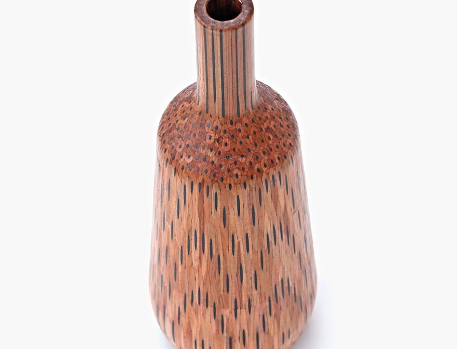 amalgamated-pencils-vases-studio-markunpoika-1-915x700