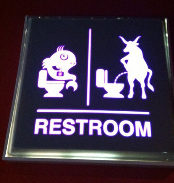 clever-bathroom-signs-men-women-7