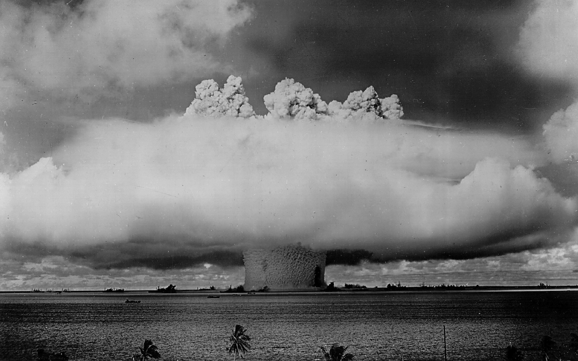 379631 08: Atomic cloud rises July 25, 1946 during the "Baker Day" blast at Bikini Island in the Pacific. (Photo by National Archive/Newsmakers)