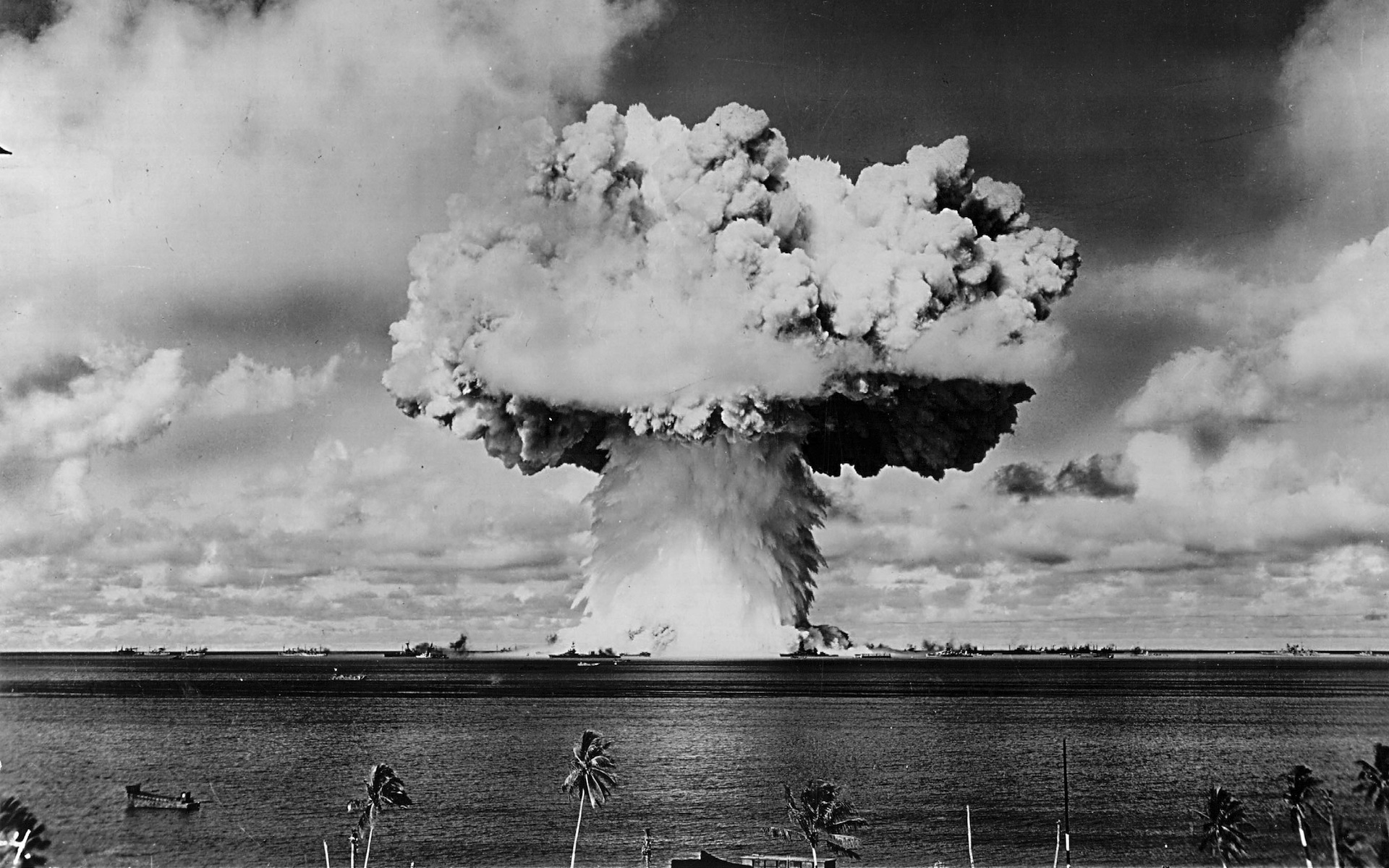 Fotósorozat: A nukleáris tesztek egyszerre félelmetesek és gyönyörűek 5
