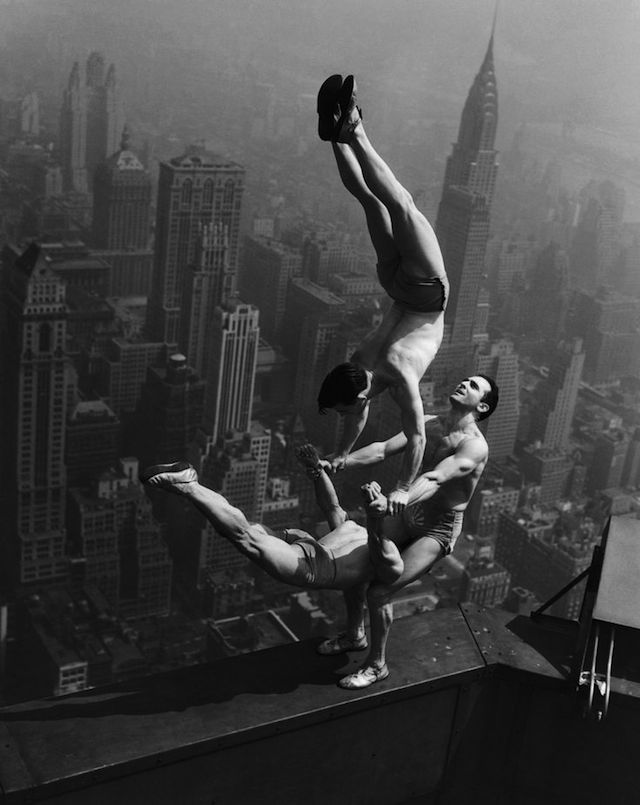 Vintage Photos of Scary Circus Performances (3)