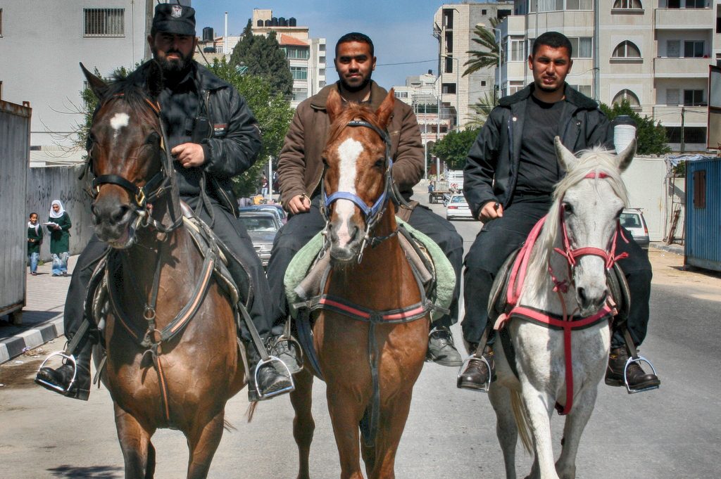 Hamasz lovasrendőrség a Gázai Övezetben. Fotó: Jászberényi Sándor