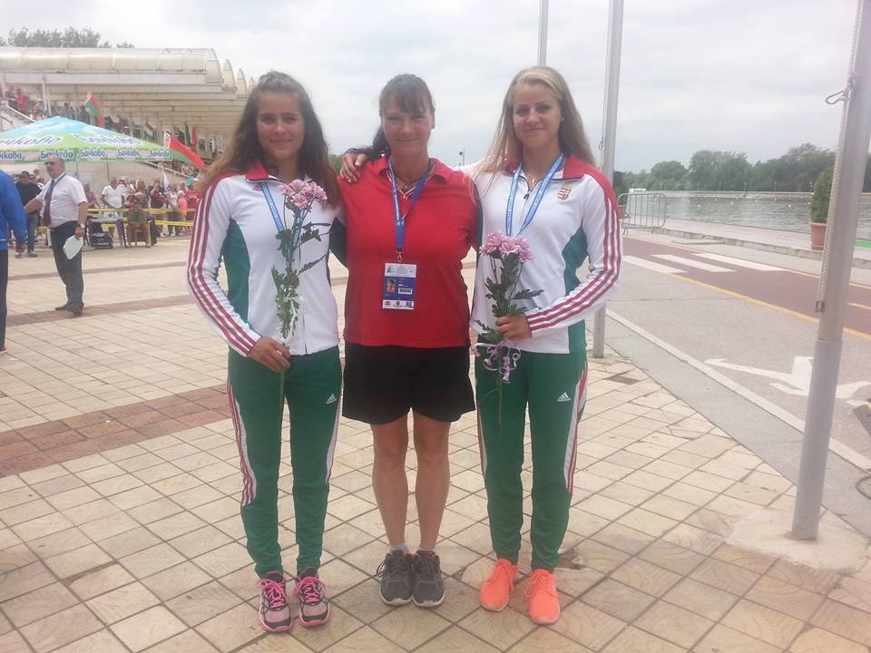 Az edző, Kőbán Rita (középen) és két immár Eb-bronzérmes tanítványa. Balra Gamsjager Lisa-Maria, jobbra Szendy Lilla.