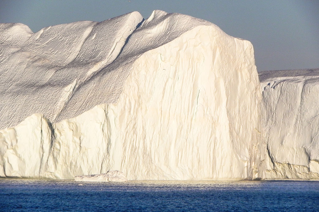 Olvadó jéghegy Grönlandon (Fotó: Thinkstock)
