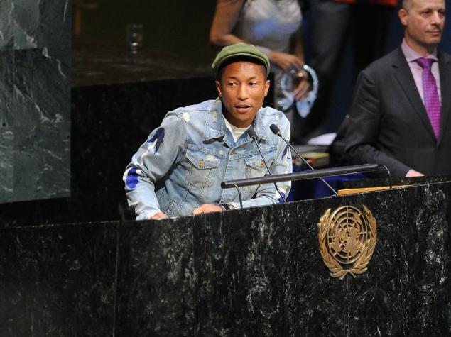 Pharrell Williams zenész beszéde az ENSZ közgyűlési termében 2015 márciusában. Fotó: Daily News