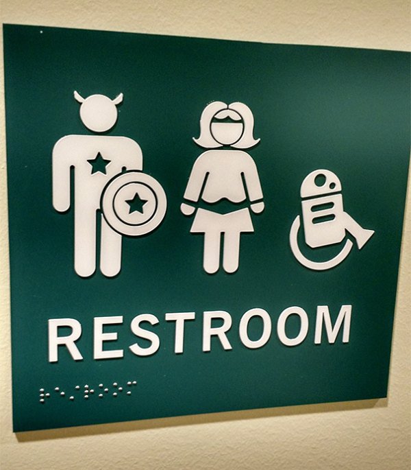 clever-bathroom-signs-men-women-1