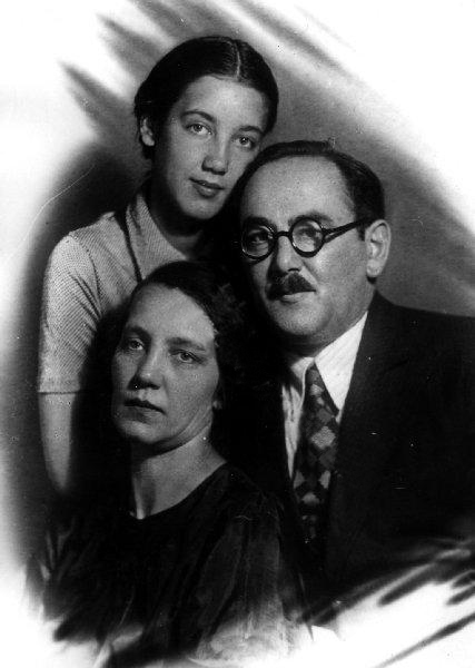 Nagy Imre és családja 1953-ban (Wikipedia)