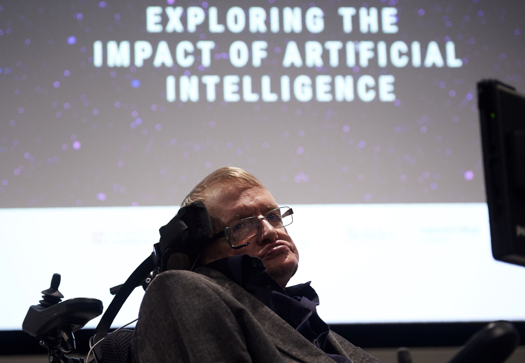 Stephen Hawking a Leverhulme Center megnyitóján (Fotó: AFP)