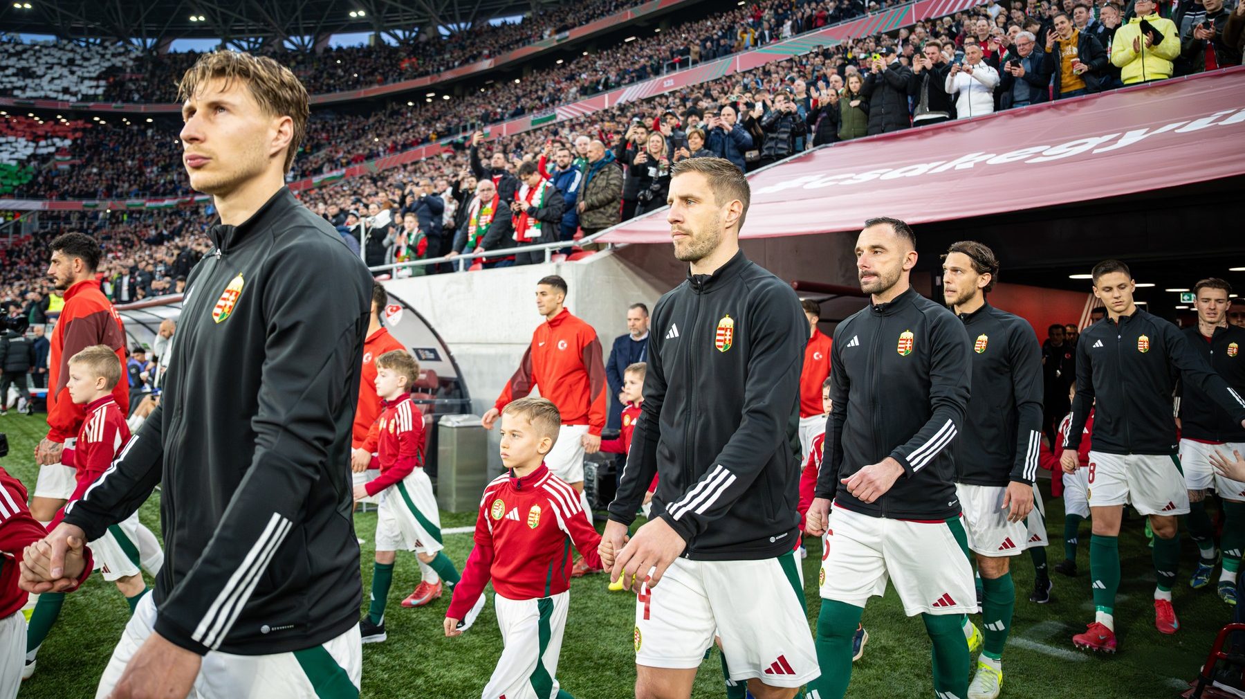 A magyar labdarúgó-válogatott a törökök elleni selejtező előtt.