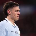 Manuel Ugarte két sárga lap játékvezetés var Anglia Uruguay